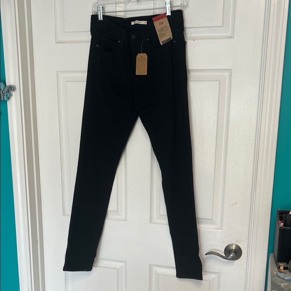 Levi's women’s Black Skinny Jeans